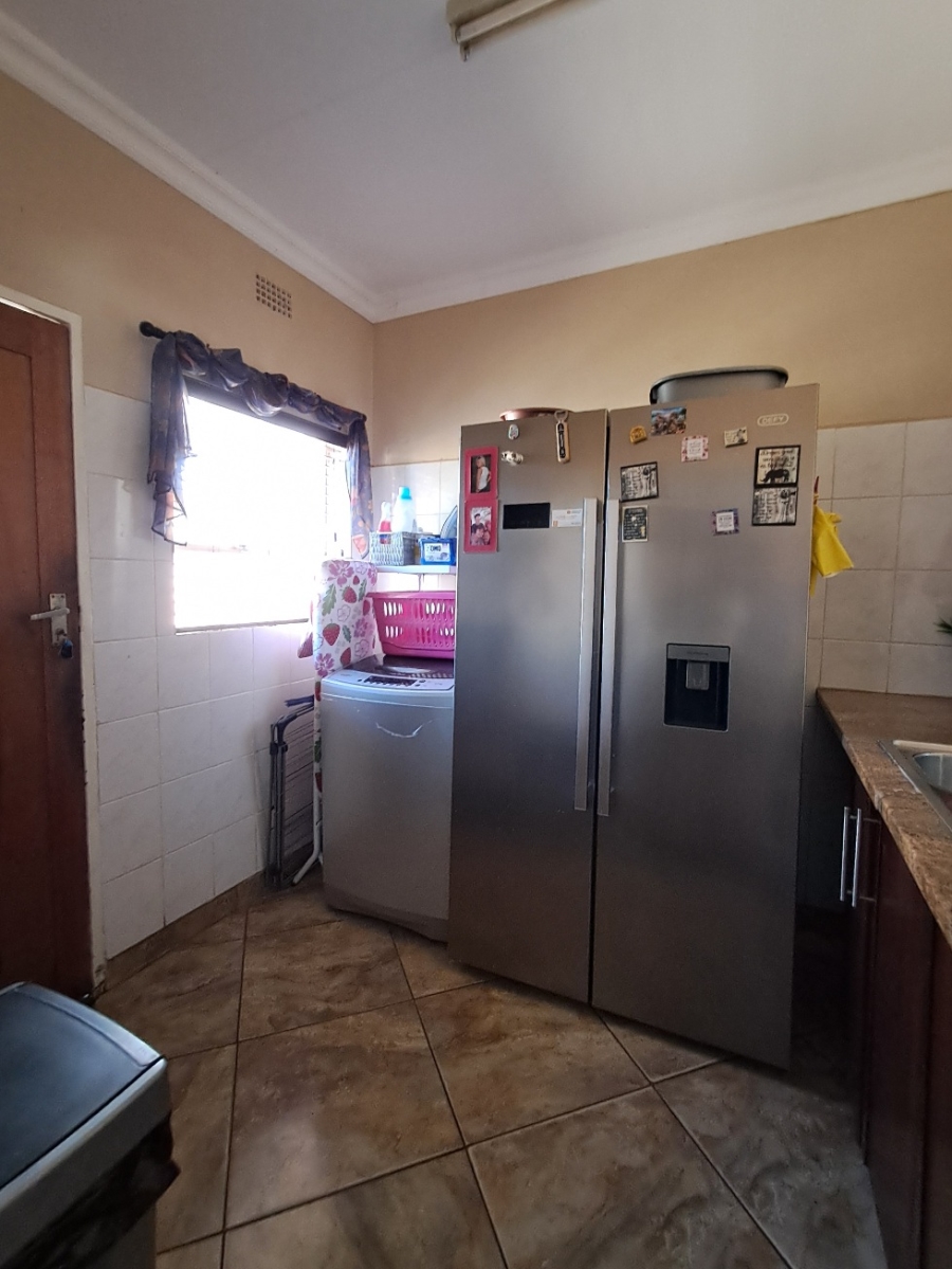 4 Bedroom Property for Sale in Christiana North West